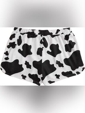 50. Cow print 🐮 shorts